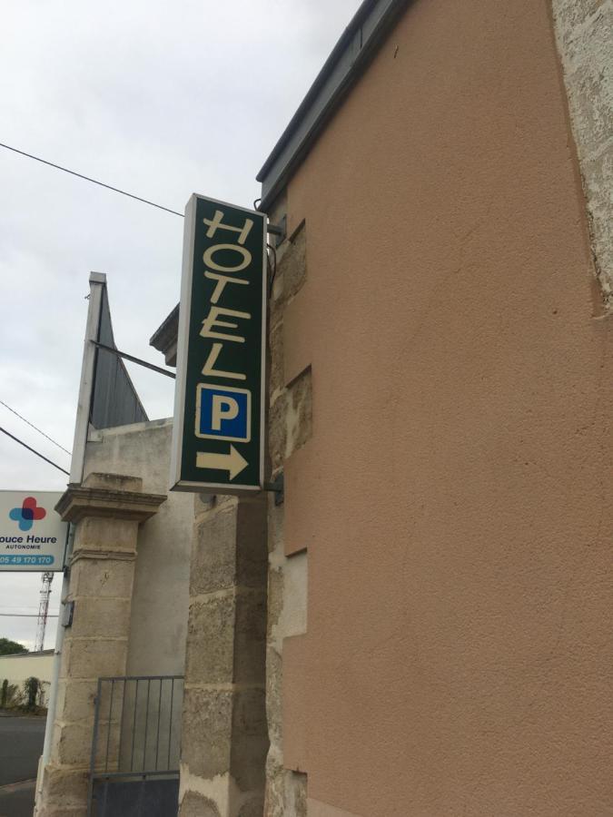 Au Chabichou Hotel Niort Bagian luar foto
