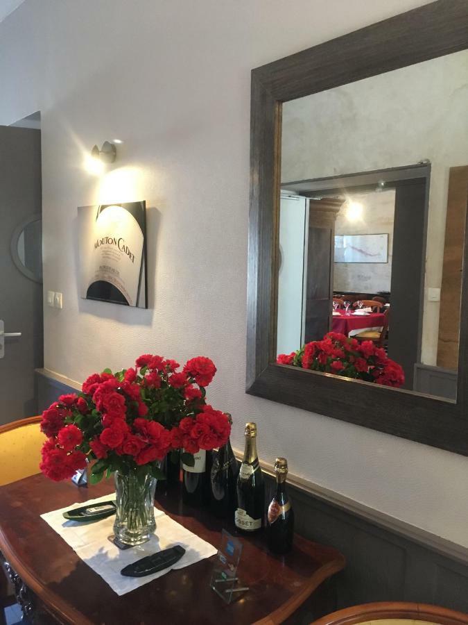 Au Chabichou Hotel Niort Bagian luar foto